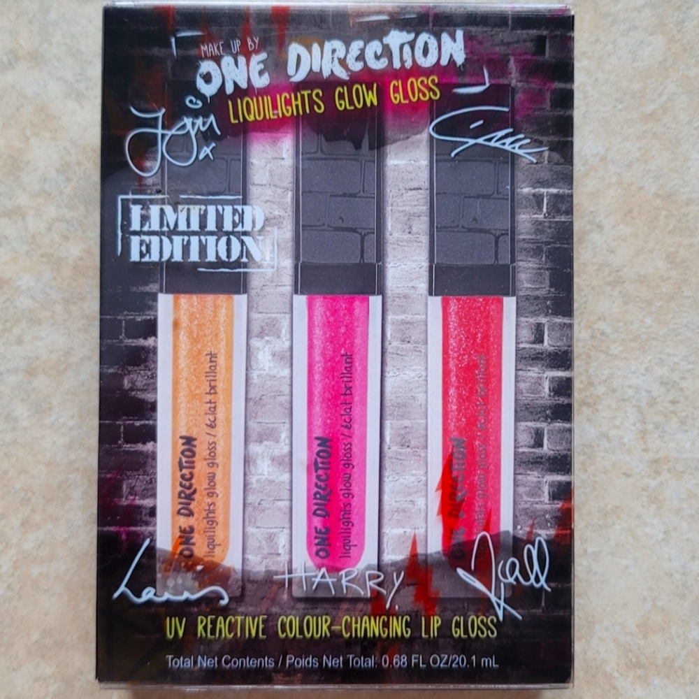 LIMITED EDITION One Direction UV Reactive LipGloss, RARE